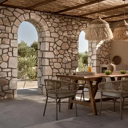 Uvetta Μαχαιράδο